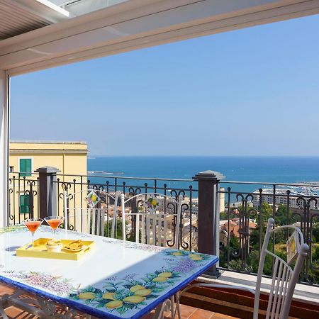 Suite Aphrodite - Exclusive Flat Salerno Zewnętrze zdjęcie