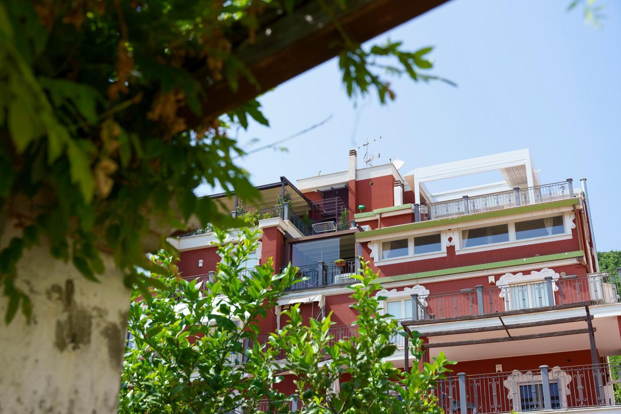 Suite Aphrodite - Exclusive Flat Salerno Zewnętrze zdjęcie