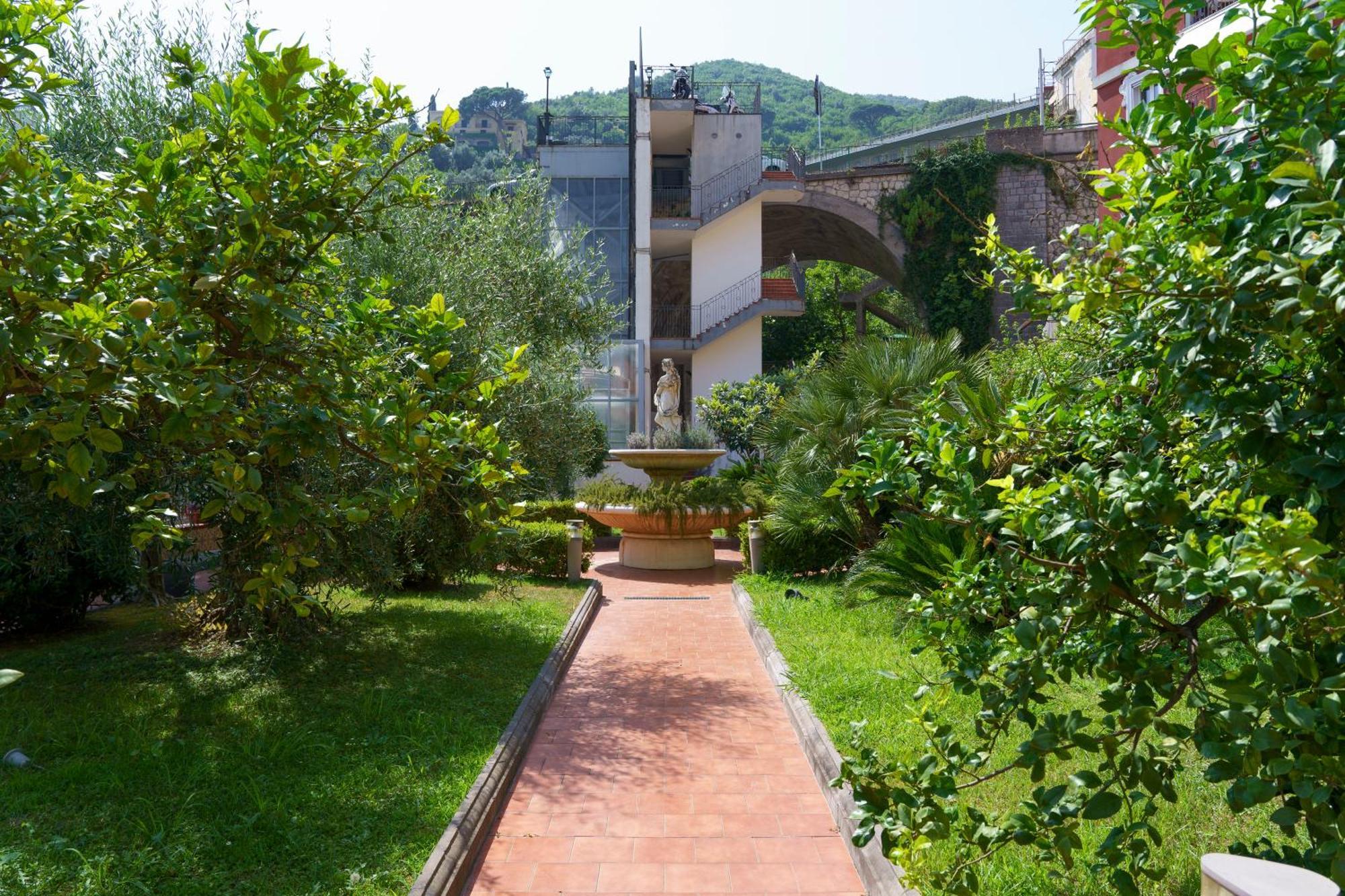 Suite Aphrodite - Exclusive Flat Salerno Zewnętrze zdjęcie